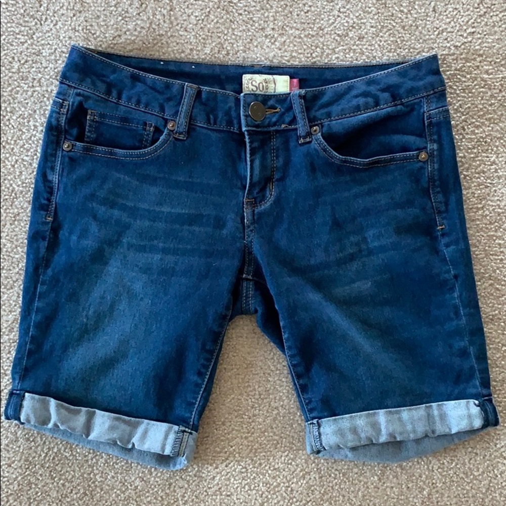 Cute SO jean shorts!